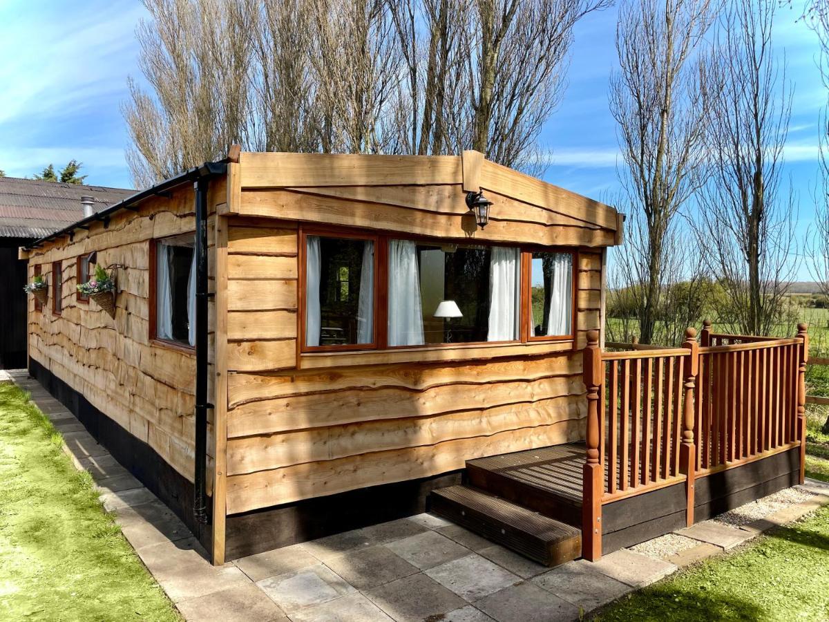 Poplar Log Caravan